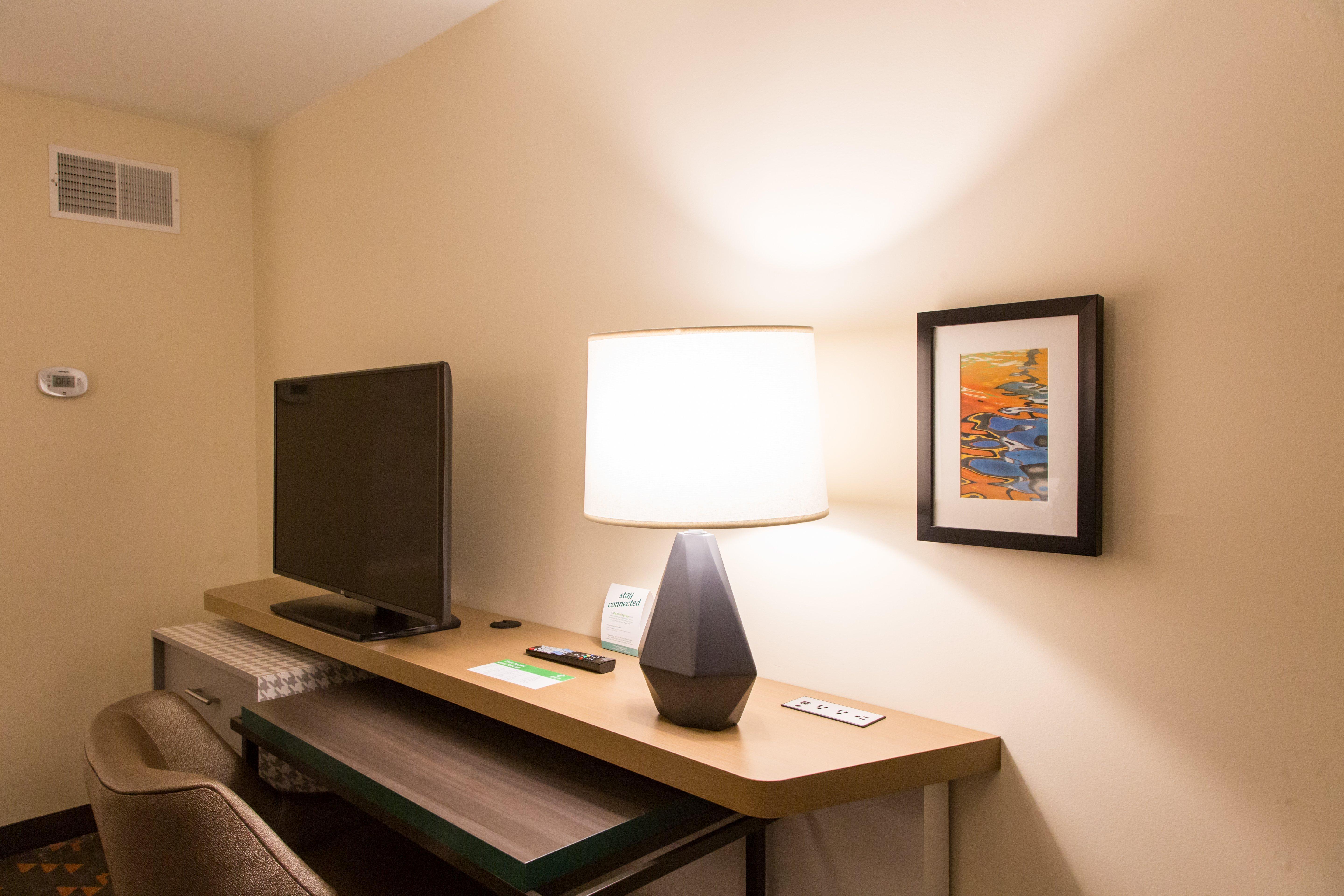 Holiday Inn Hotel & Suites - Mount Pleasant By Ihg Bagian luar foto