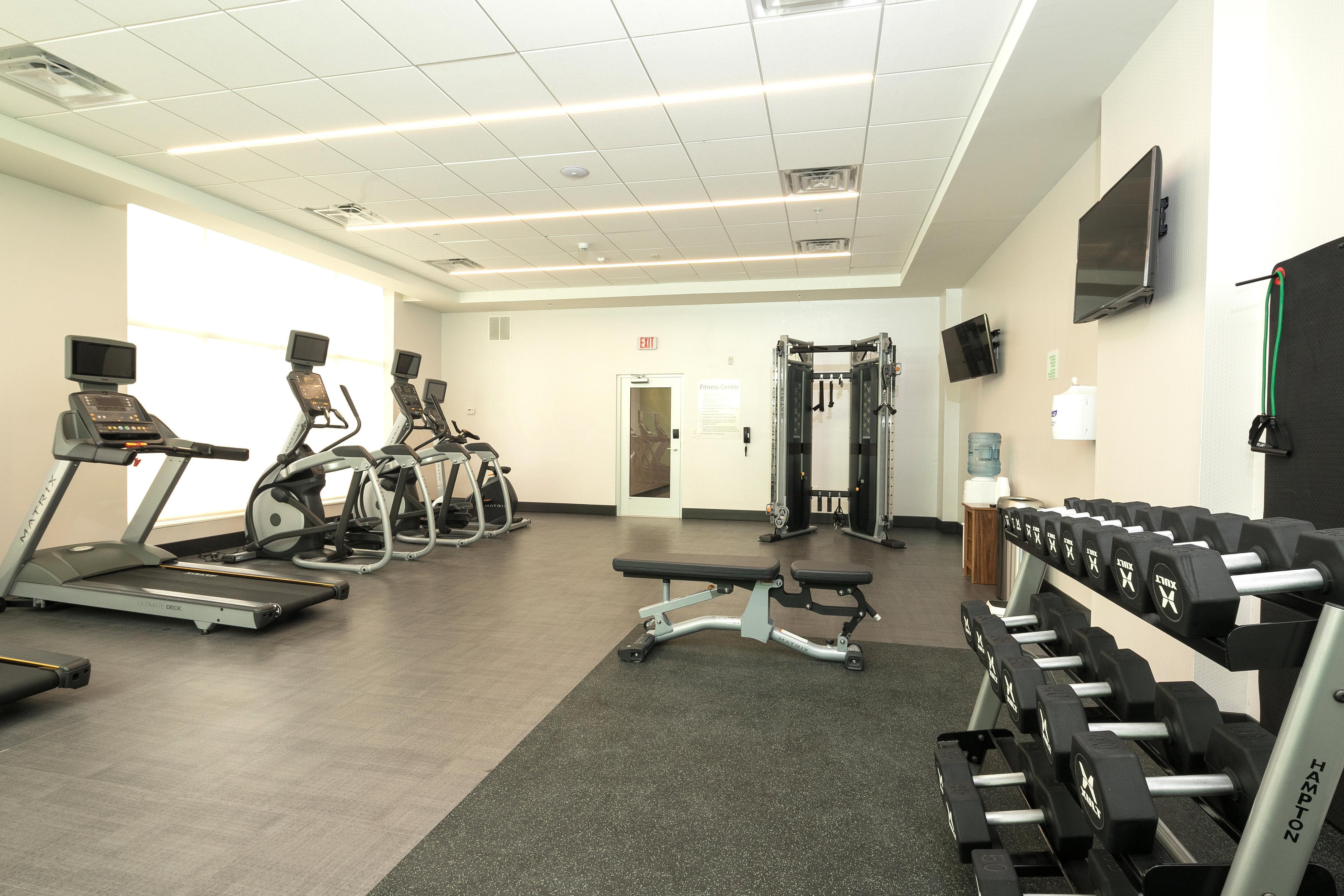 Holiday Inn Hotel & Suites - Mount Pleasant By Ihg Bagian luar foto