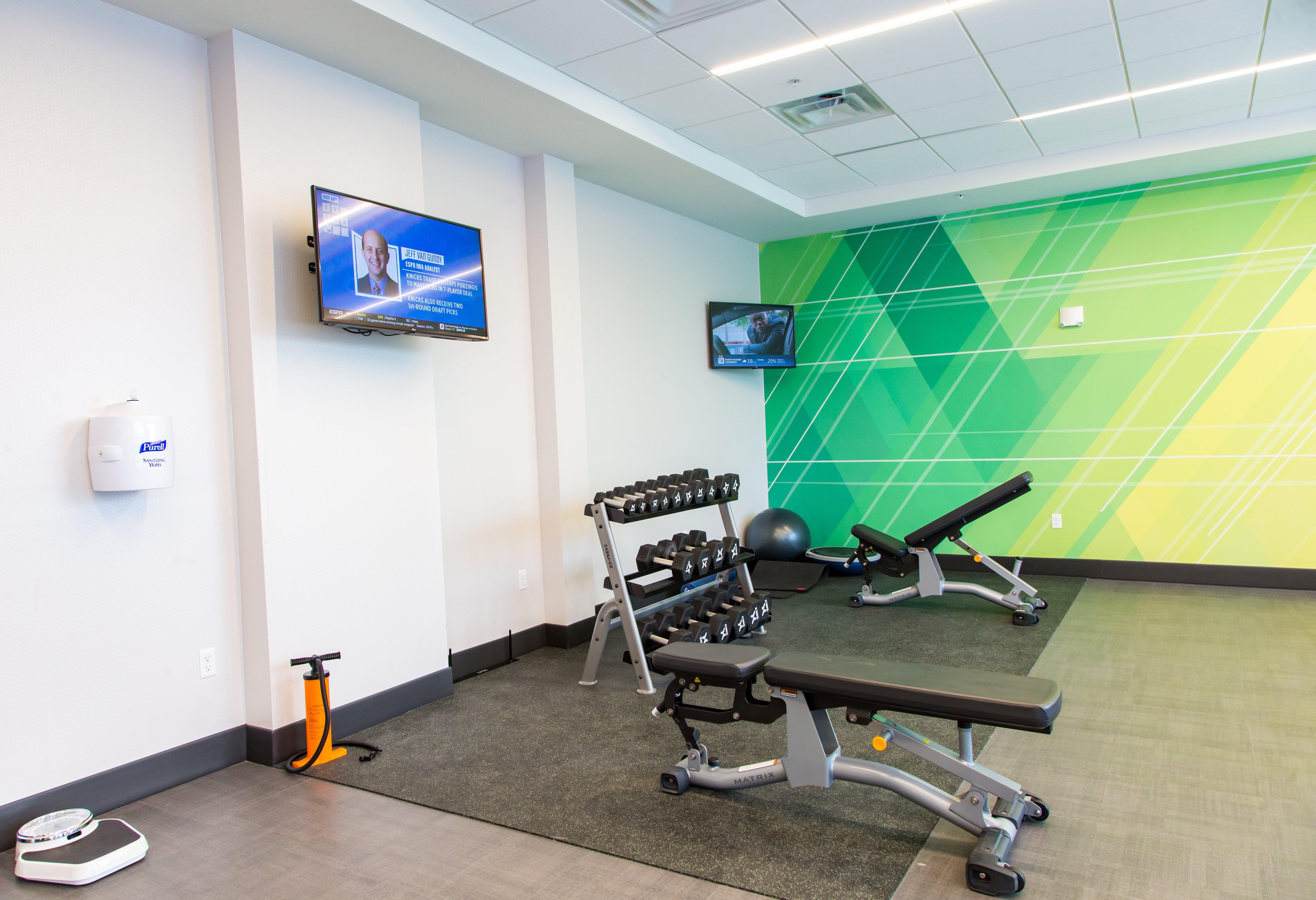 Holiday Inn Hotel & Suites - Mount Pleasant By Ihg Bagian luar foto