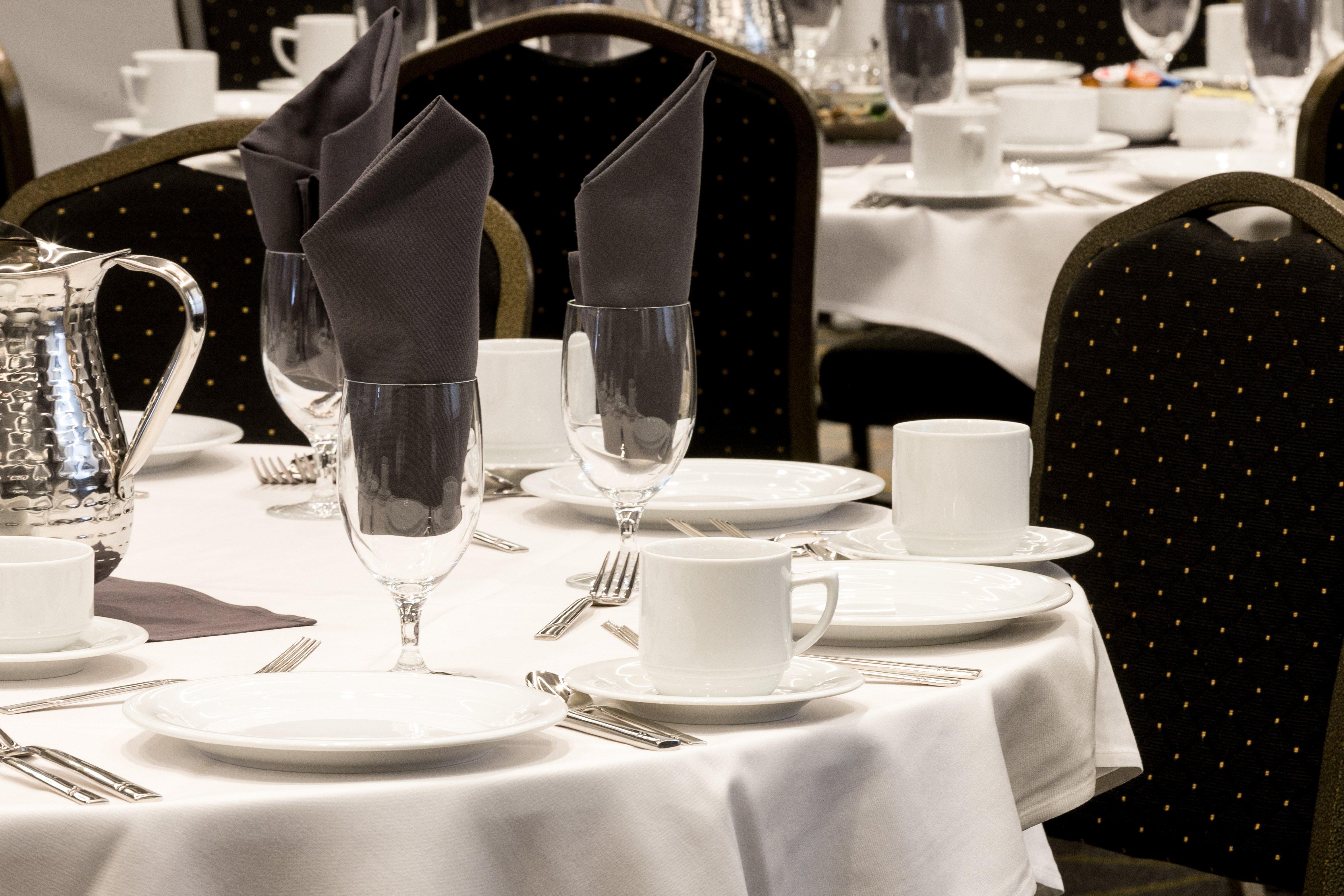 Holiday Inn Hotel & Suites - Mount Pleasant By Ihg Bagian luar foto